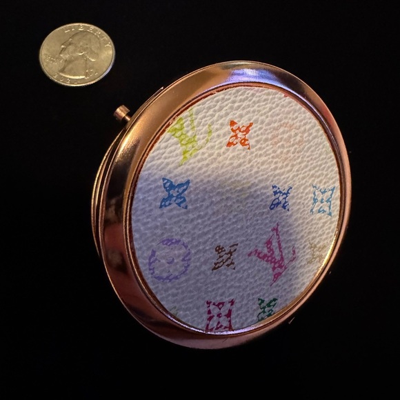 Luxcycled L V Multicolor Murakami Rose gold Compact Mirror - Picture 9 of 10